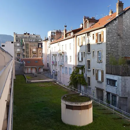 Studio Plein Centre, Calme, Parking Inclus, Piscine Et Gardien Grenoble Buitenkant foto
